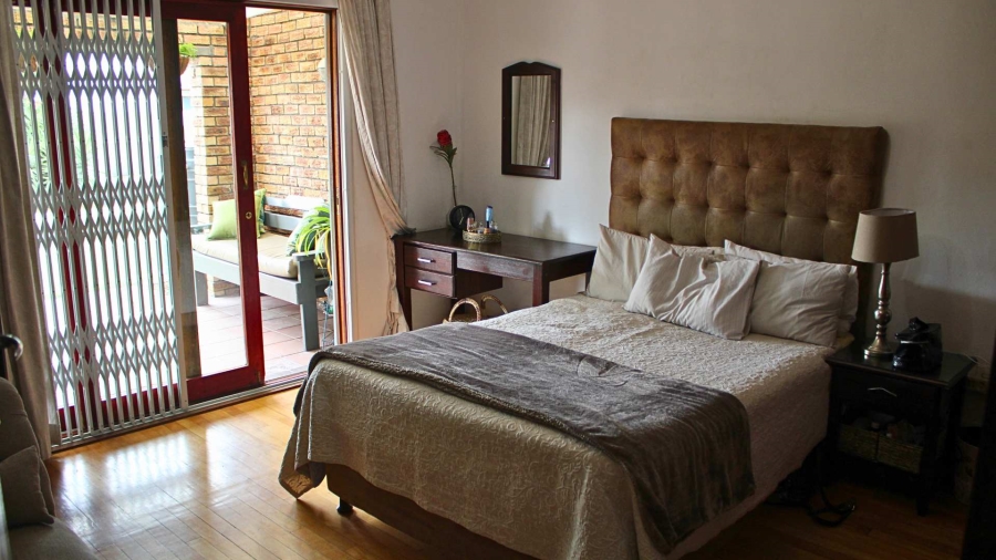 5 Bedroom Property for Sale in Vasco Estate Western Cape